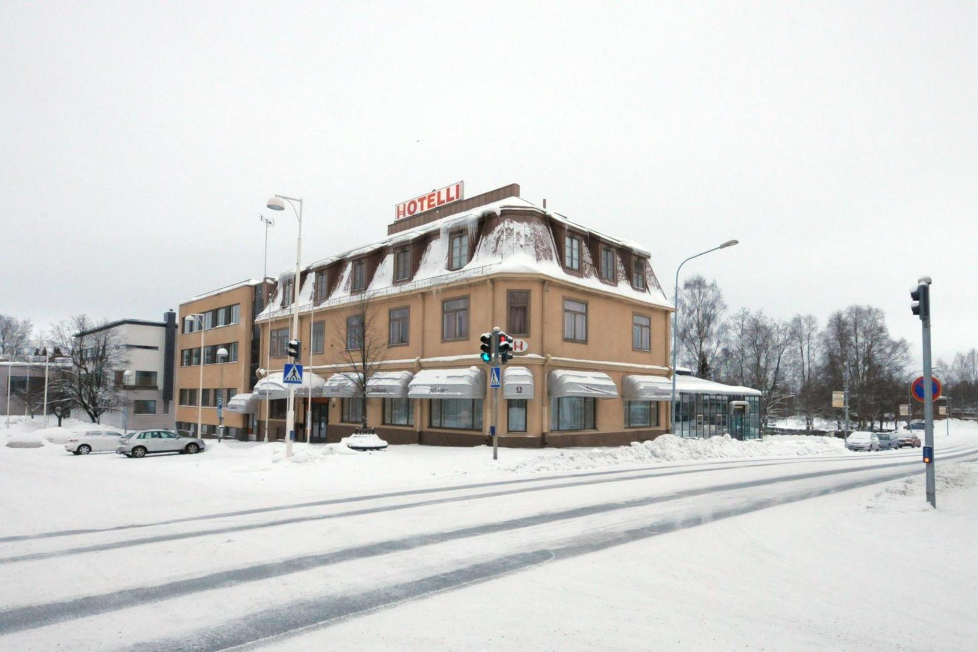 Hotelli Iisalmen Seurahuone Исалми Екстериор снимка